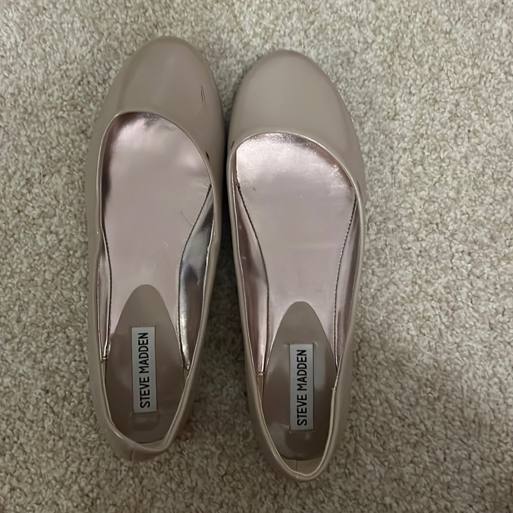 Steve Madden Nude Flats